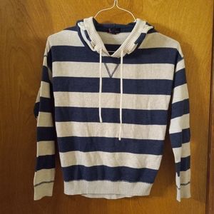 t/o Sweaters Hooded Womens Small